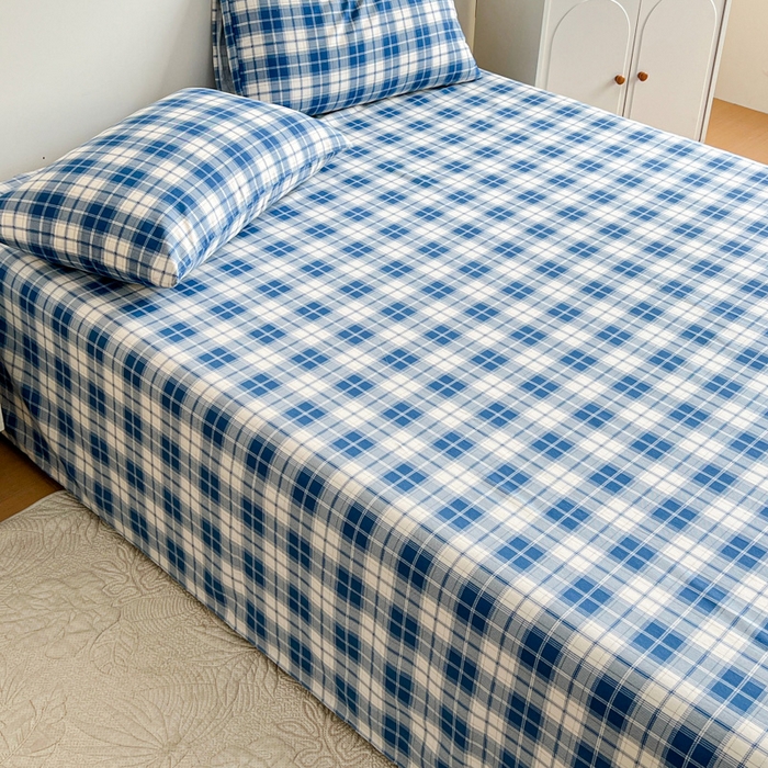 91家纺网 家纺一手货源 找家纺 感遇 2025新款全棉磨毛A类床单床笠三件套 米蓝格