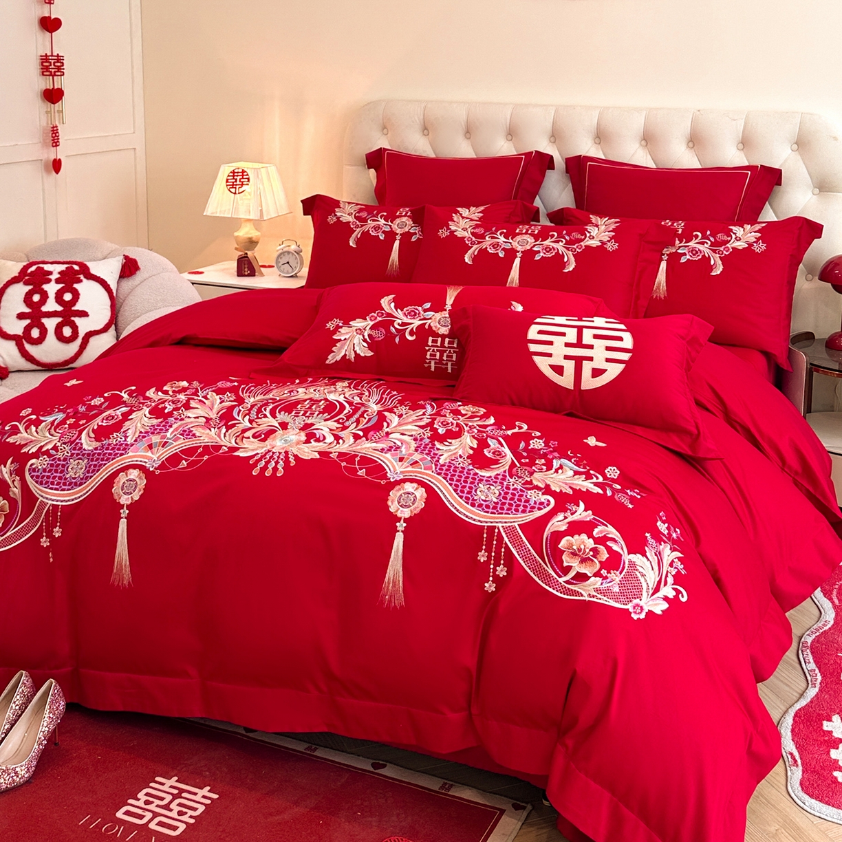 91家纺网 家纺一手货源 找家纺 置顶家纺 2025新款亲肤刺绣婚庆磨毛四件套 天作之合-大红