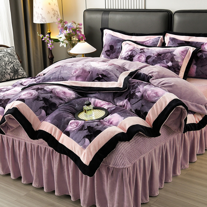 91家纺网 家纺一手货源 找家纺 馨梦缘 2025新款牛奶绒数码印花四件套 玫瑰时光-紫