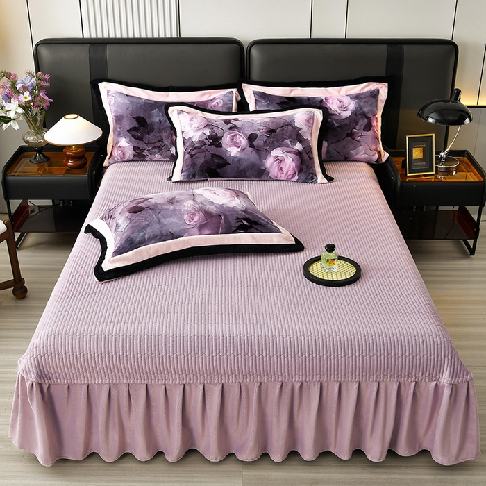 91家纺网 家纺一手货源 找家纺 馨梦缘 2025新款牛奶绒数码印花四件套 玫瑰时光-紫