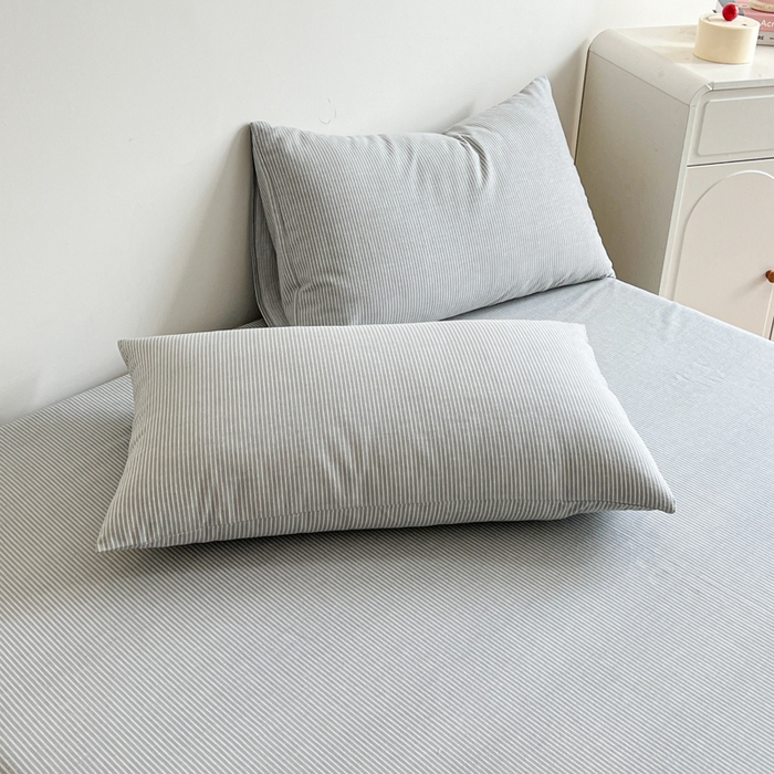 91家纺网 家纺一手货源 找家纺 感遇 2025新款全棉磨毛A类床单床笠三件套 细条灰