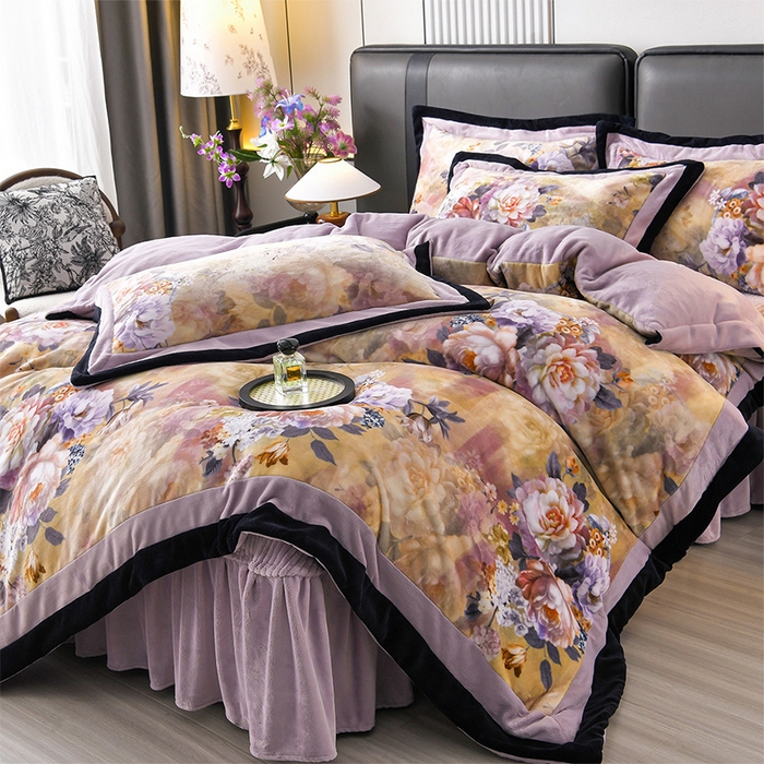 91家纺网 家纺一手货源 找家纺 馨梦缘 2025新款牛奶绒数码印花四件套 秘境-紫