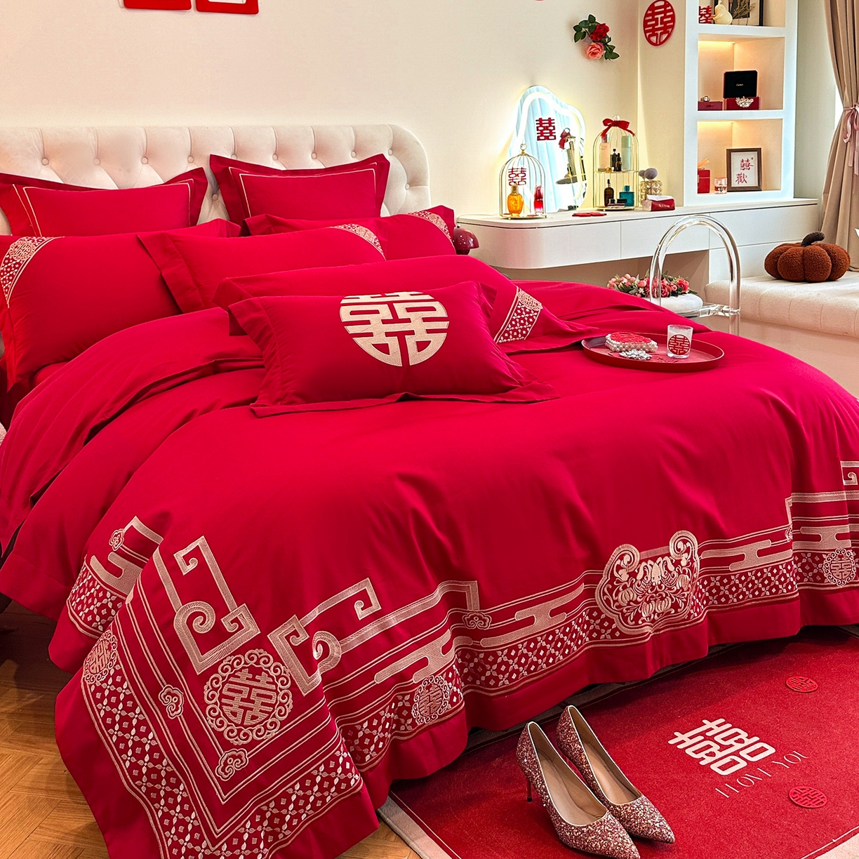 91家纺网 家纺一手货源 找家纺 置顶家纺 2025新款亲肤刺绣婚庆磨毛四件套 囍结良缘-大红