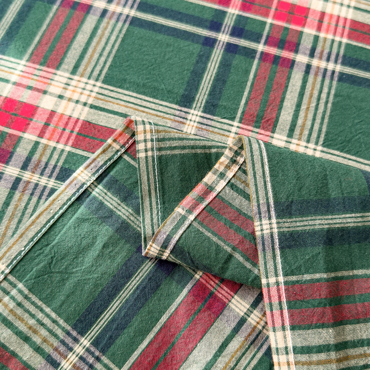 91家纺网 家纺一手货源 找家纺 对白 2025新款32支全棉色织水洗棉单品床单 海岛绿格