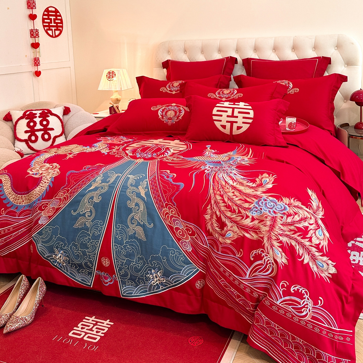 91家纺网 家纺一手货源 找家纺 置顶家纺 2025新款亲肤刺绣婚庆磨毛四件套 祥云瑞彩-大红