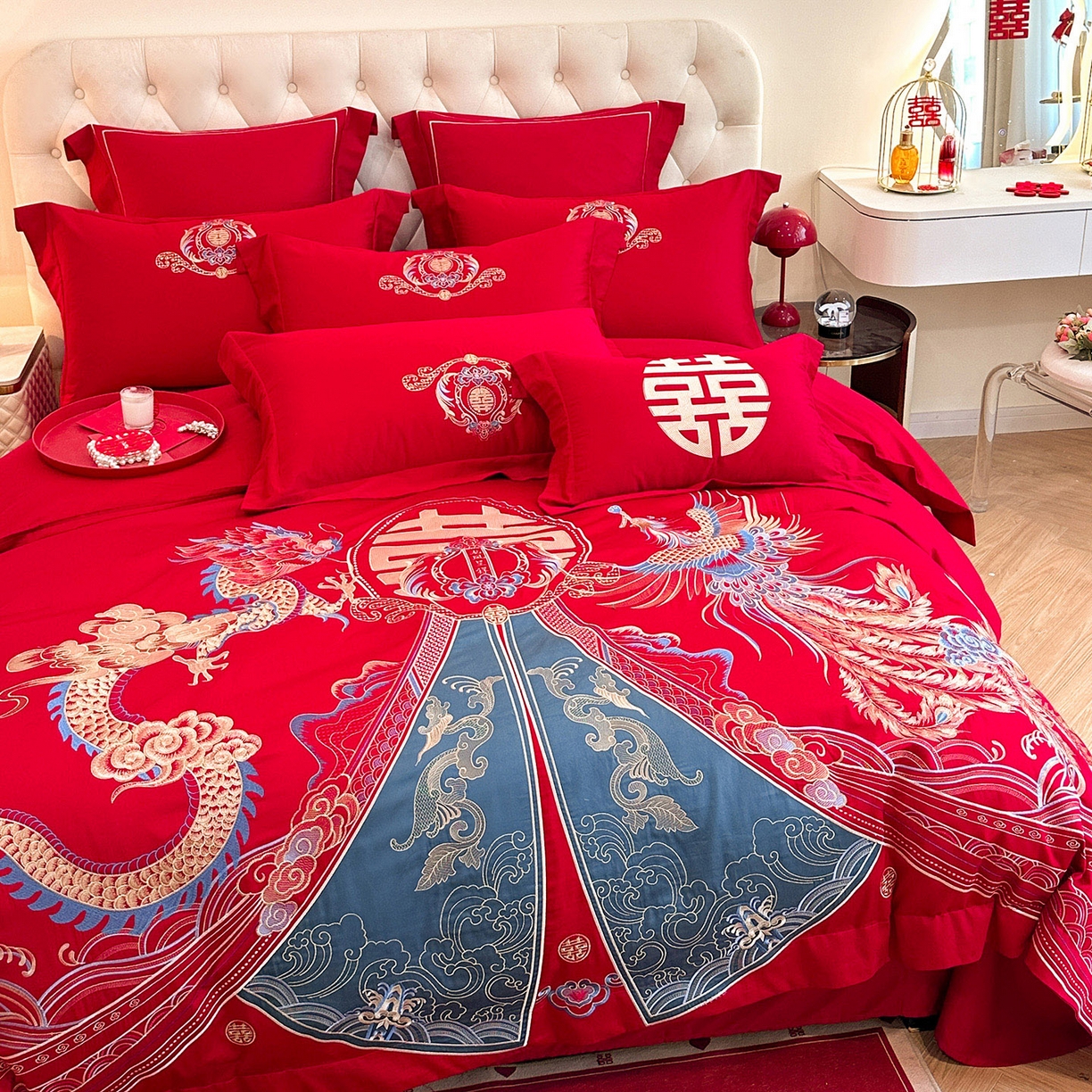 91家纺网 家纺一手货源 找家纺 置顶家纺 2025新款亲肤刺绣婚庆磨毛四件套 祥云瑞彩-大红