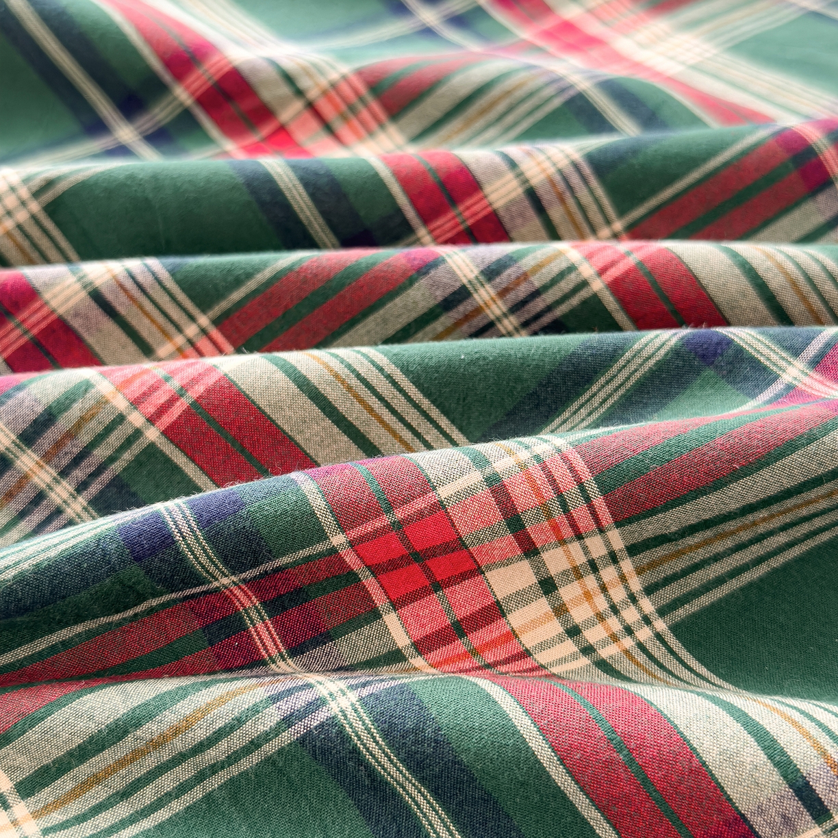 91家纺网 家纺一手货源 找家纺 对白 2025新款32支全棉色织水洗棉单品床单 组合