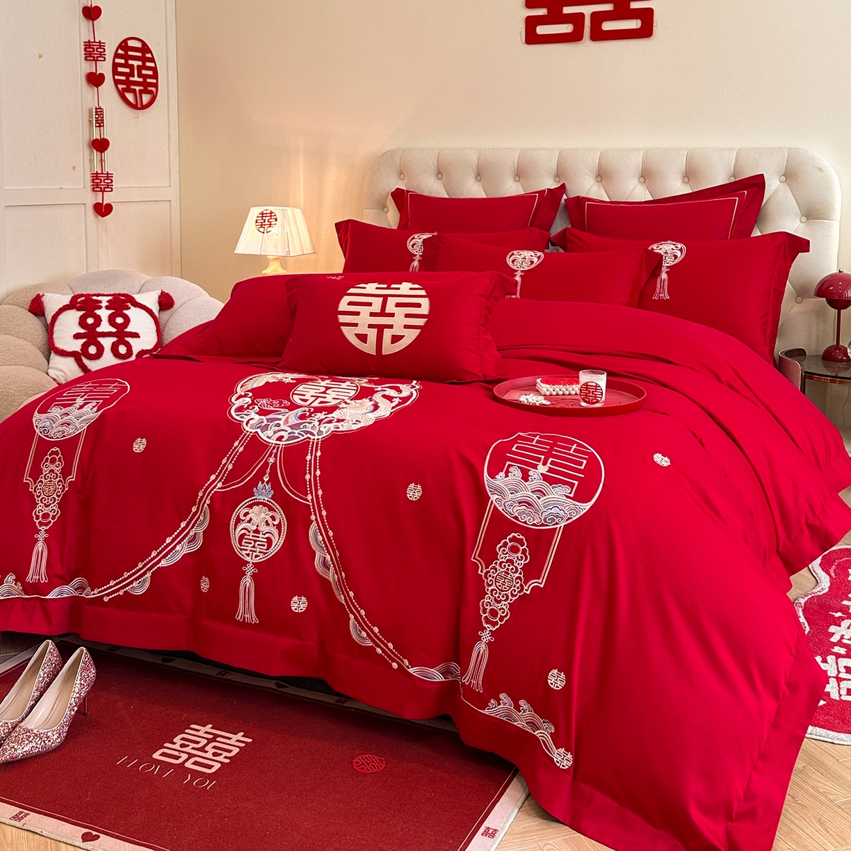 91家纺网 家纺一手货源 找家纺 置顶家纺 2025新款亲肤刺绣婚庆磨毛四件套 招财龙凤-大红