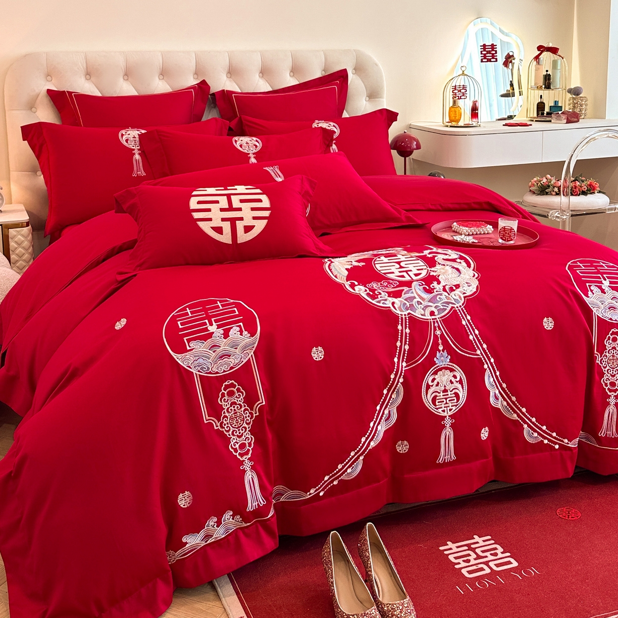 91家纺网 家纺一手货源 找家纺 置顶家纺 2025新款亲肤刺绣婚庆磨毛四件套 招财龙凤-大红