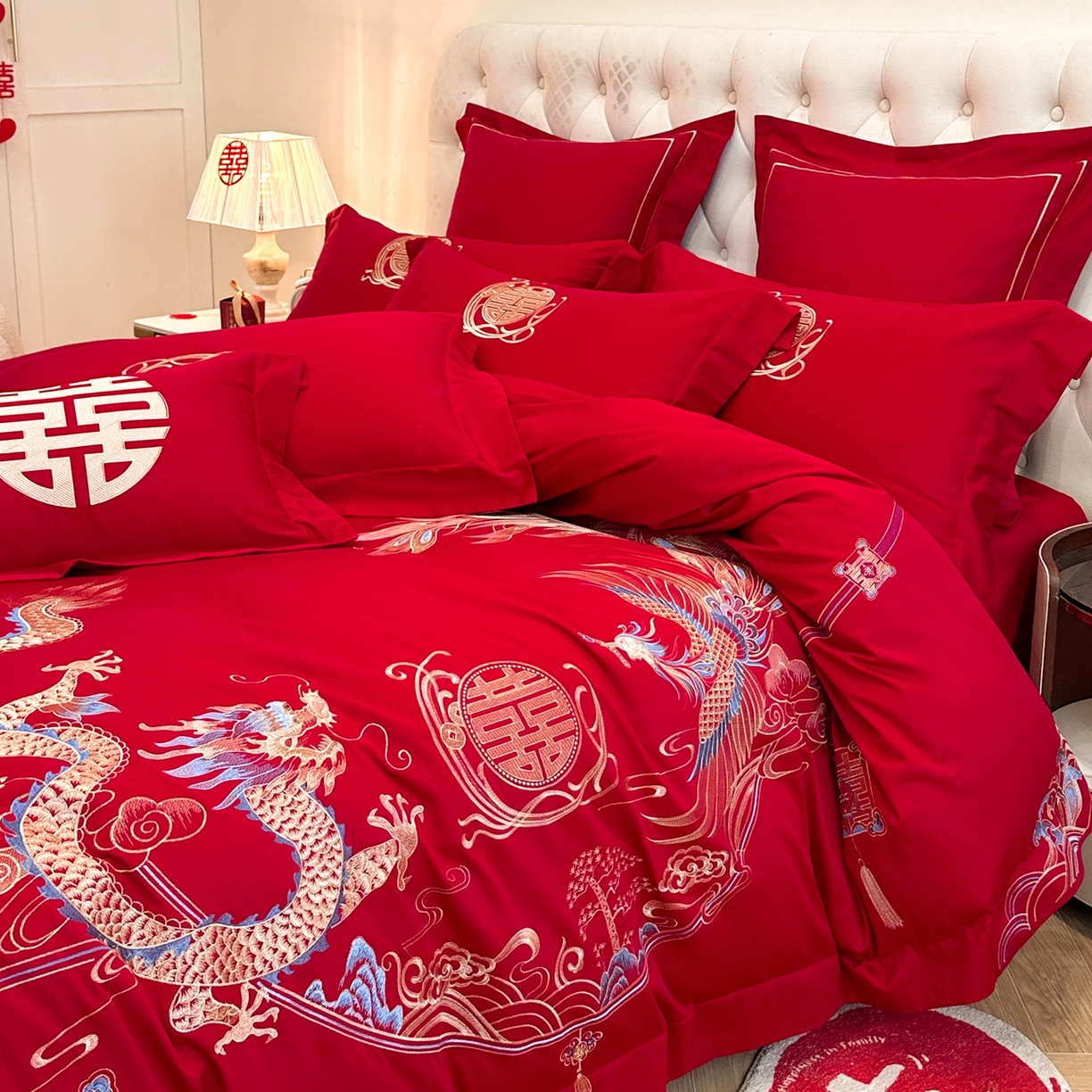 91家纺网 家纺一手货源 找家纺 置顶家纺 2025新款亲肤刺绣婚庆磨毛四件套 至尊龙凤-大红