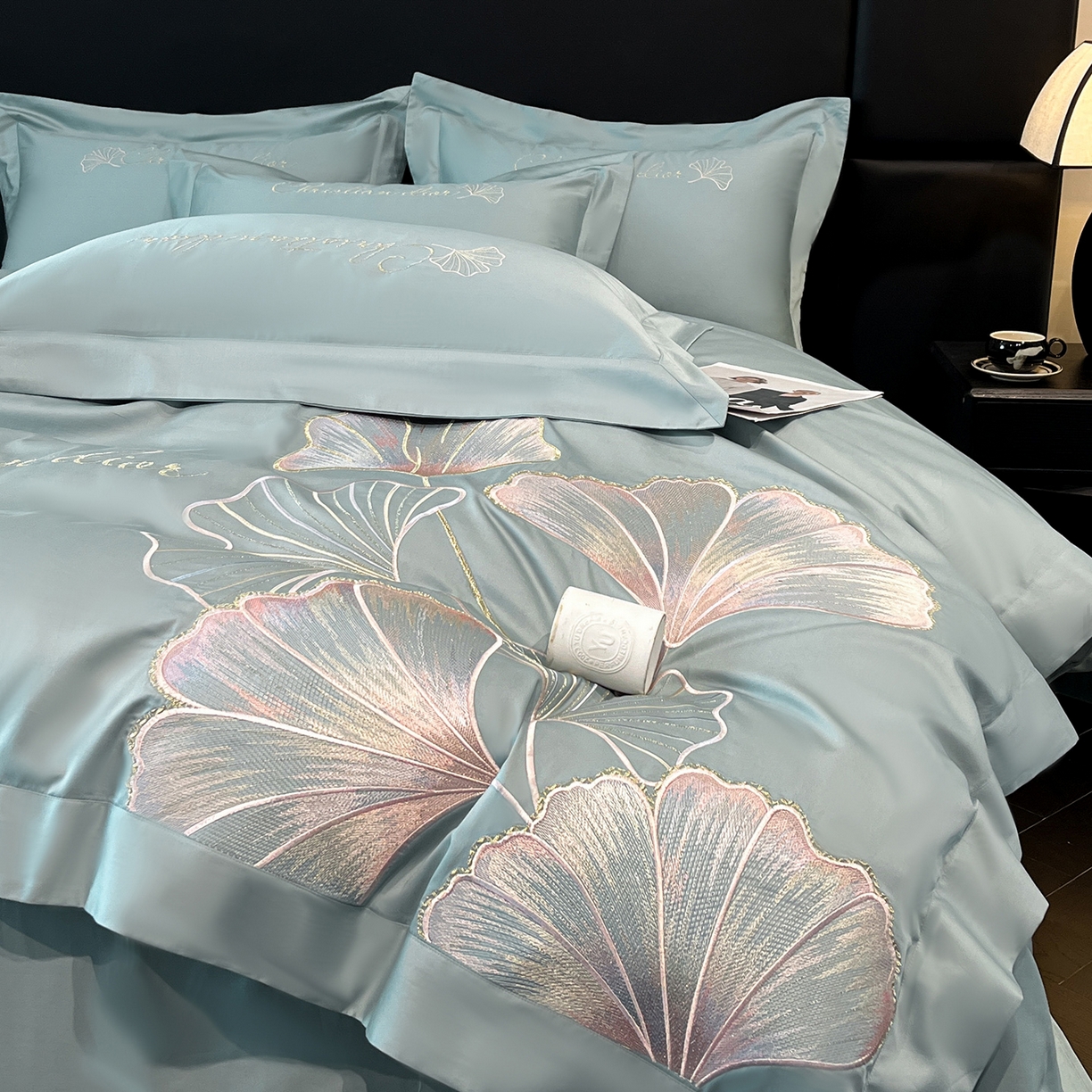 91家纺网 家纺一手货源 找家纺 置顶家纺 2025新款亲肤拼接刺绣四件套-一路繁花 一路繁花-繁星蓝