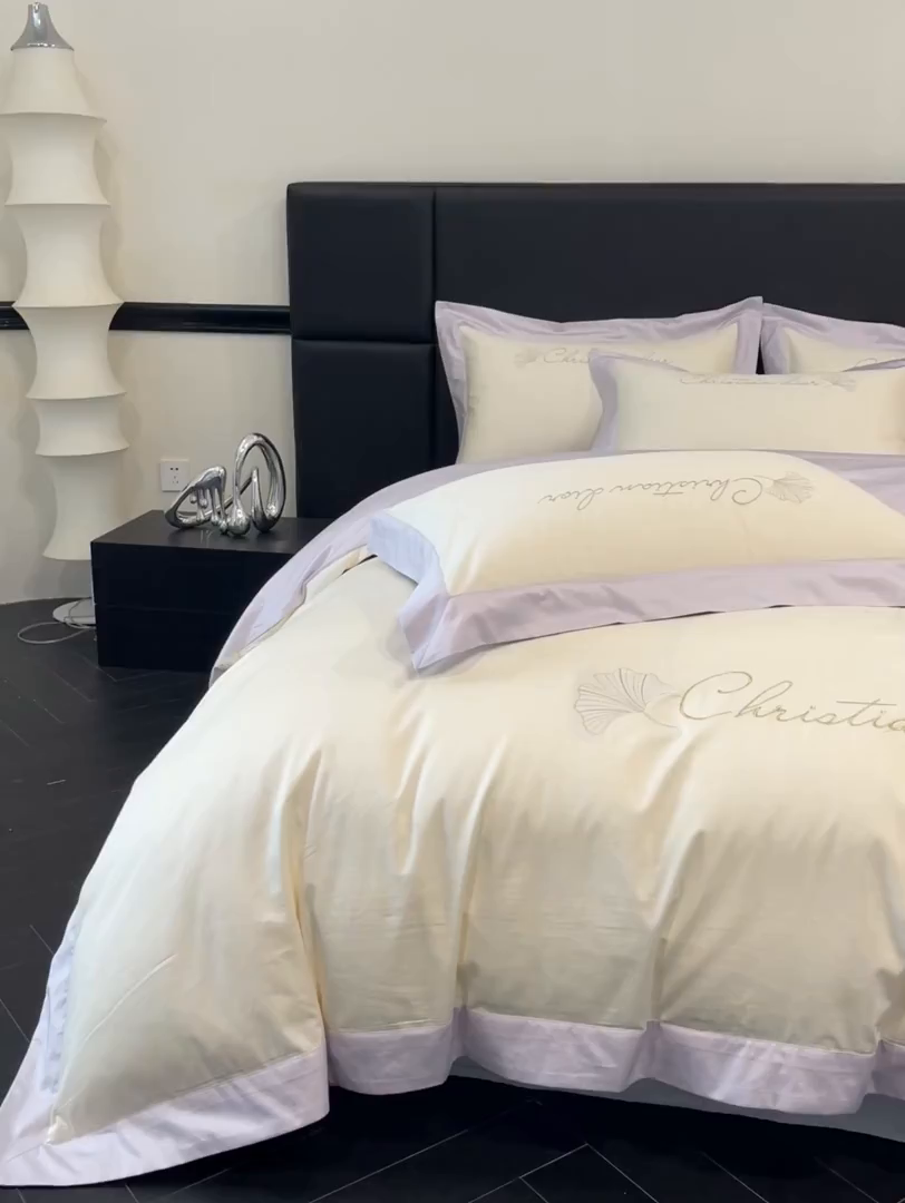 91家纺网 家纺一手货源 找家纺 置顶家纺 2025新款亲肤拼接刺绣四件套-一路繁花 一路繁花-白+香芋紫