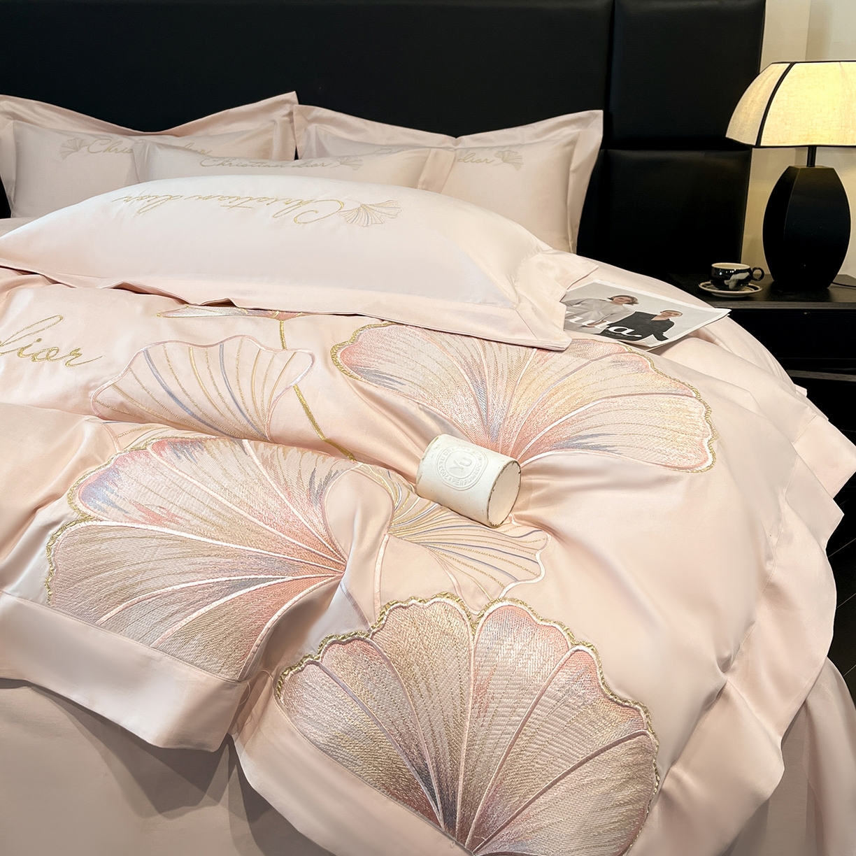 91家纺网 家纺一手货源 找家纺 置顶家纺 2025新款亲肤拼接刺绣四件套-一路繁花 一路繁花-玉粉