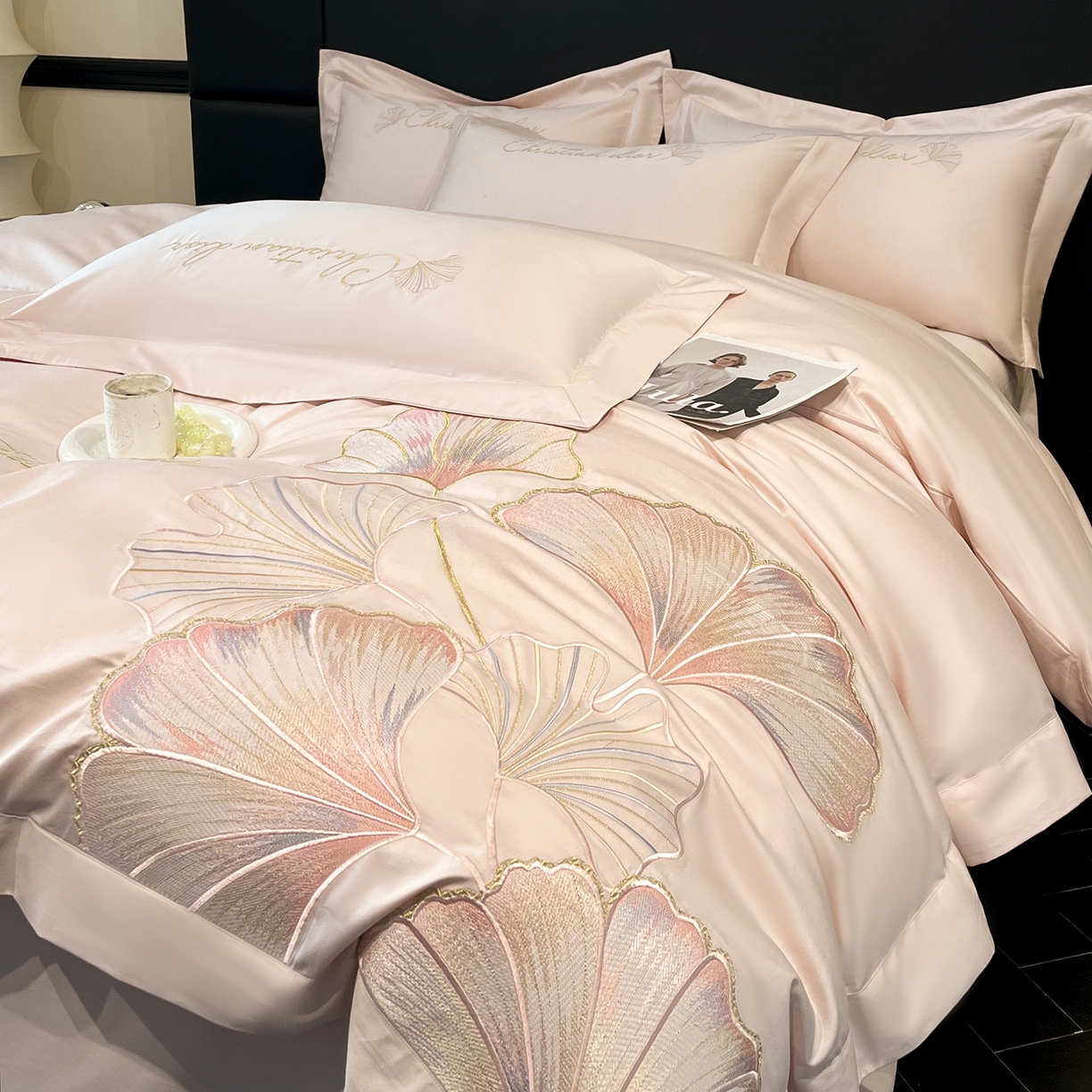 91家纺网 家纺一手货源 找家纺 置顶家纺 2025新款亲肤拼接刺绣四件套-一路繁花 一路繁花-玉粉