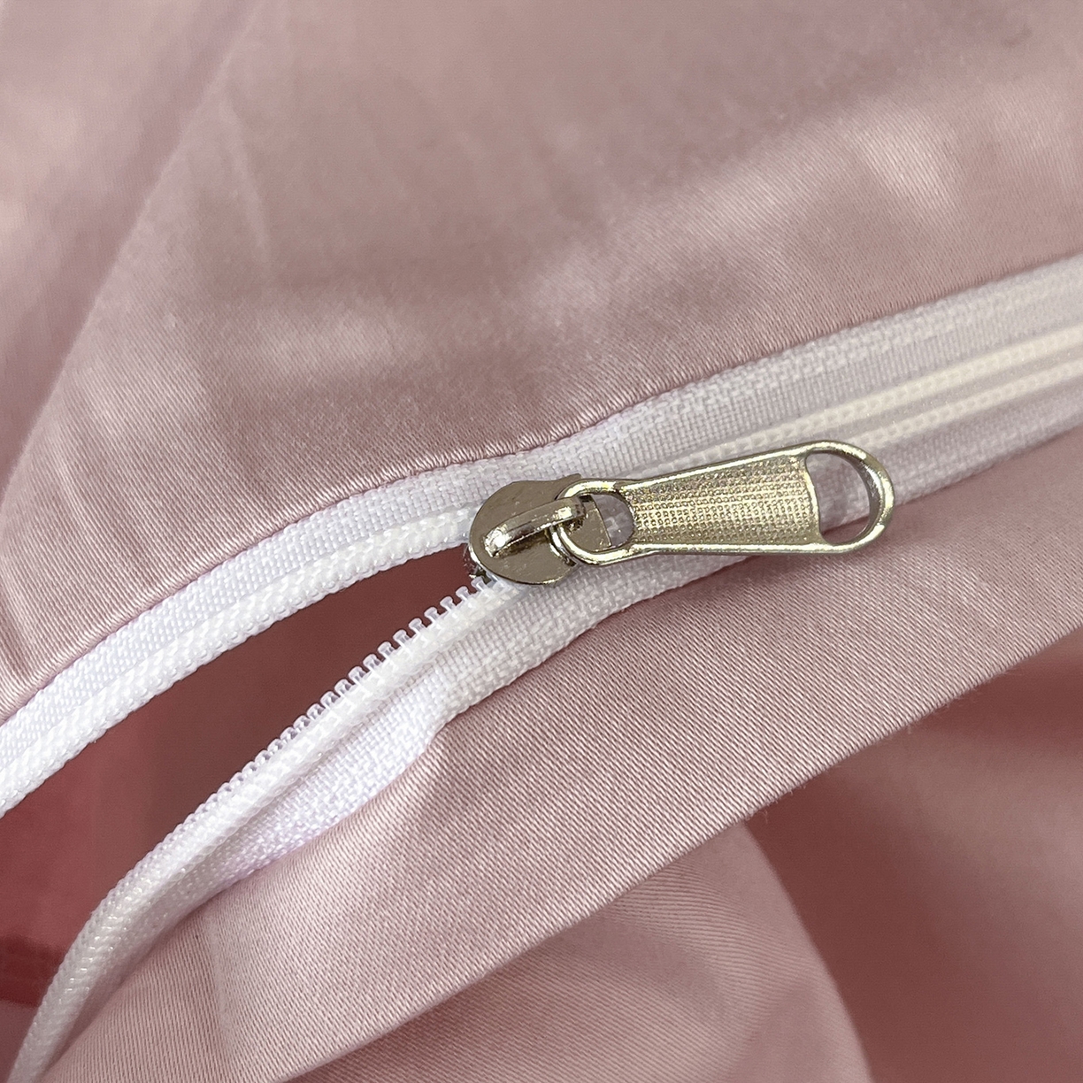 91家纺网 家纺一手货源 找家纺 置顶家纺 2025新款亲肤拼接刺绣四件套-一路繁花 一路繁花-浅豆沙