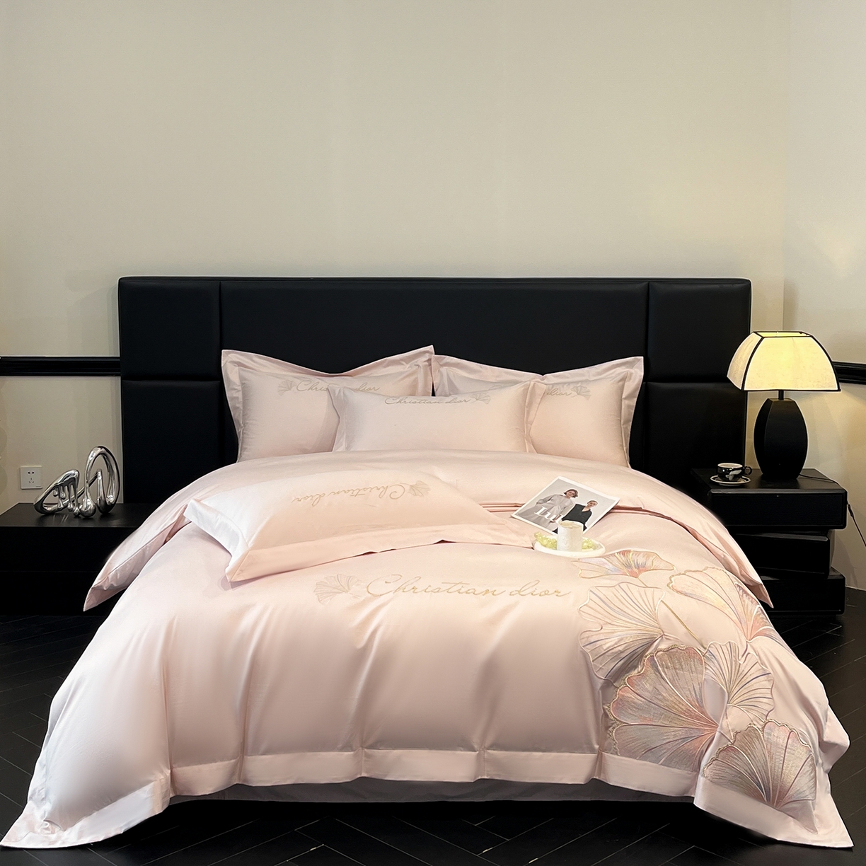 91家纺网 家纺一手货源 找家纺 （总）置顶家纺 2025新款亲肤拼接刺绣四件套-一路繁花