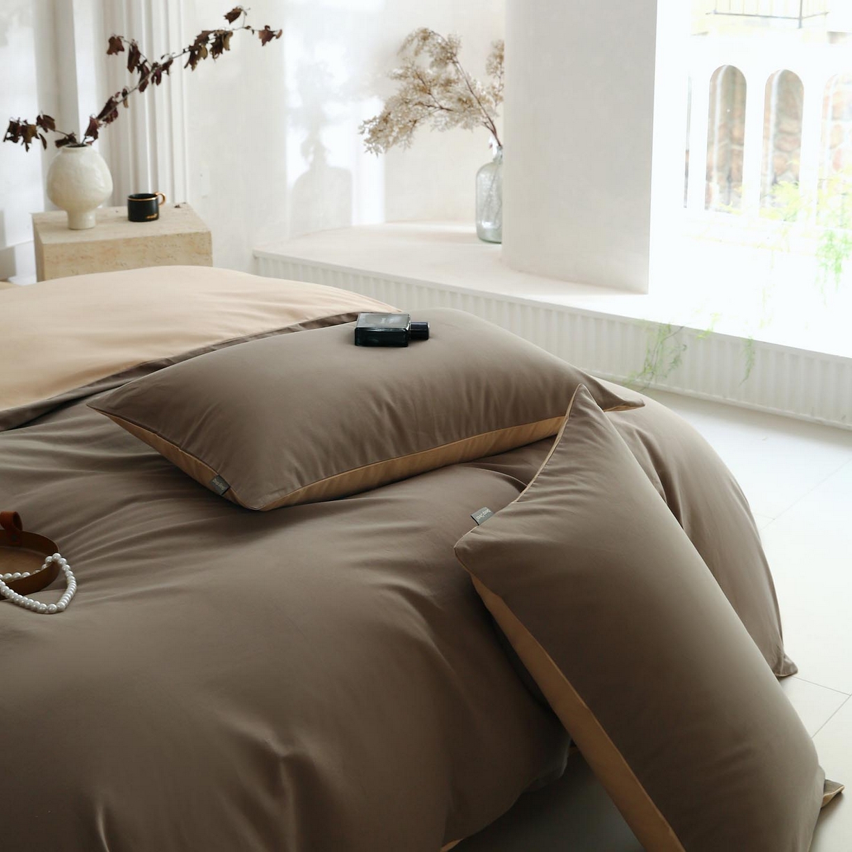 91家纺网 家纺一手货源 找家纺 梧桐树 2025新款纯色双拼100%棉磨毛全棉纯棉四件套 焦糖曲奇