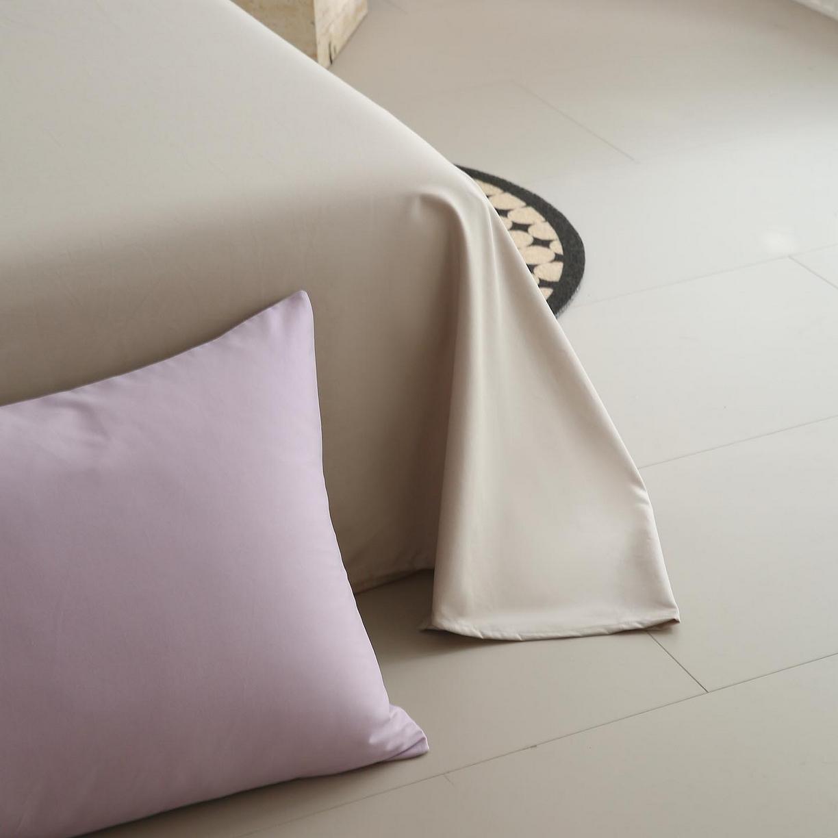 91家纺网 家纺一手货源 找家纺 梧桐树 2025新款纯色双拼100%棉磨毛全棉纯棉四件套 紫粟灰