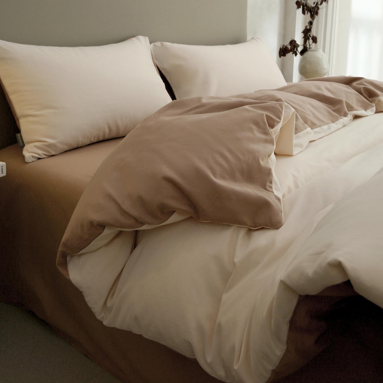 91家纺网 家纺一手货源 找家纺 梧桐树 2025新款纯色双拼100%棉磨毛全棉纯棉四件套 云纱可可