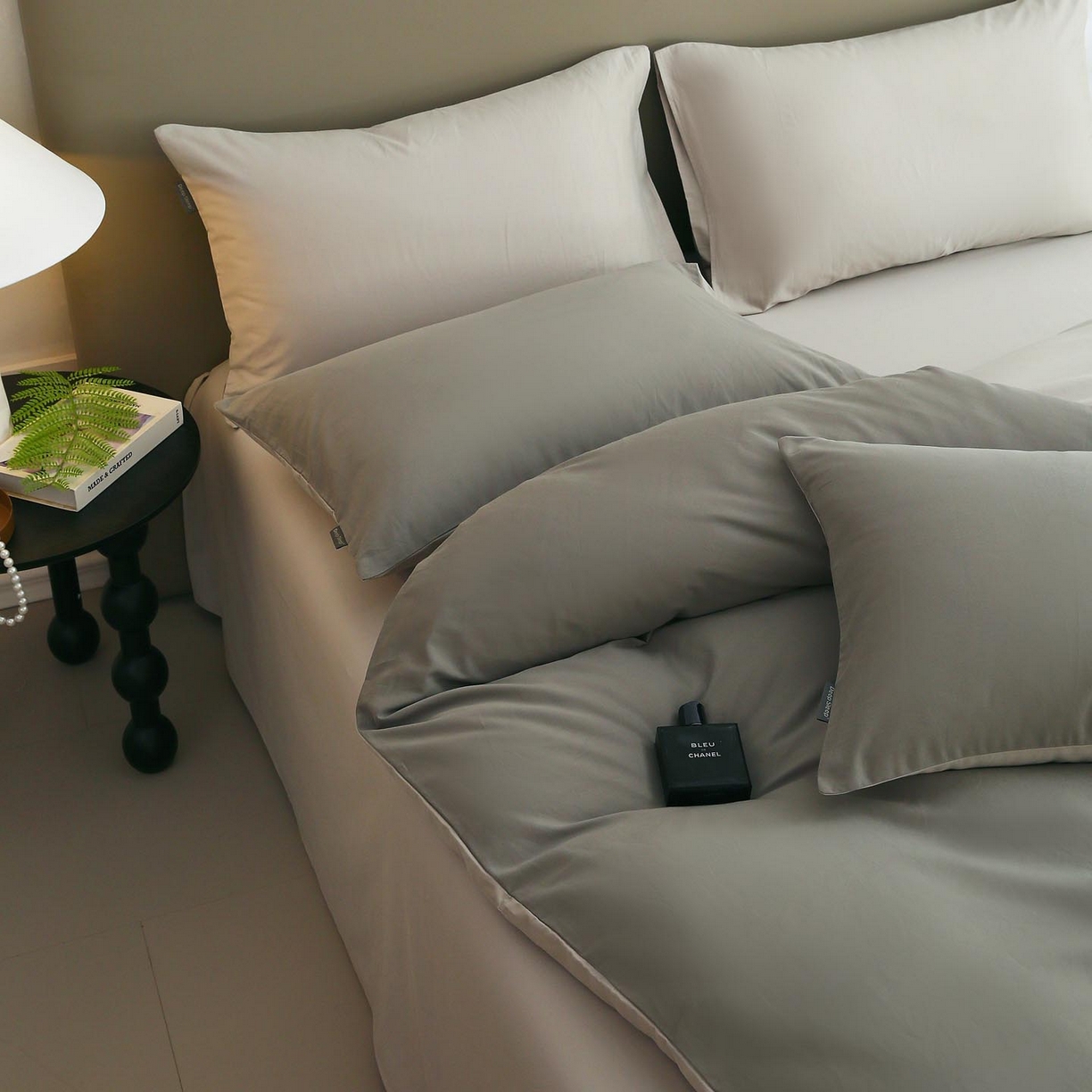 91家纺网 家纺一手货源 找家纺 梧桐树 2025新款纯色双拼100%棉磨毛全棉纯棉四件套 烟墨灰