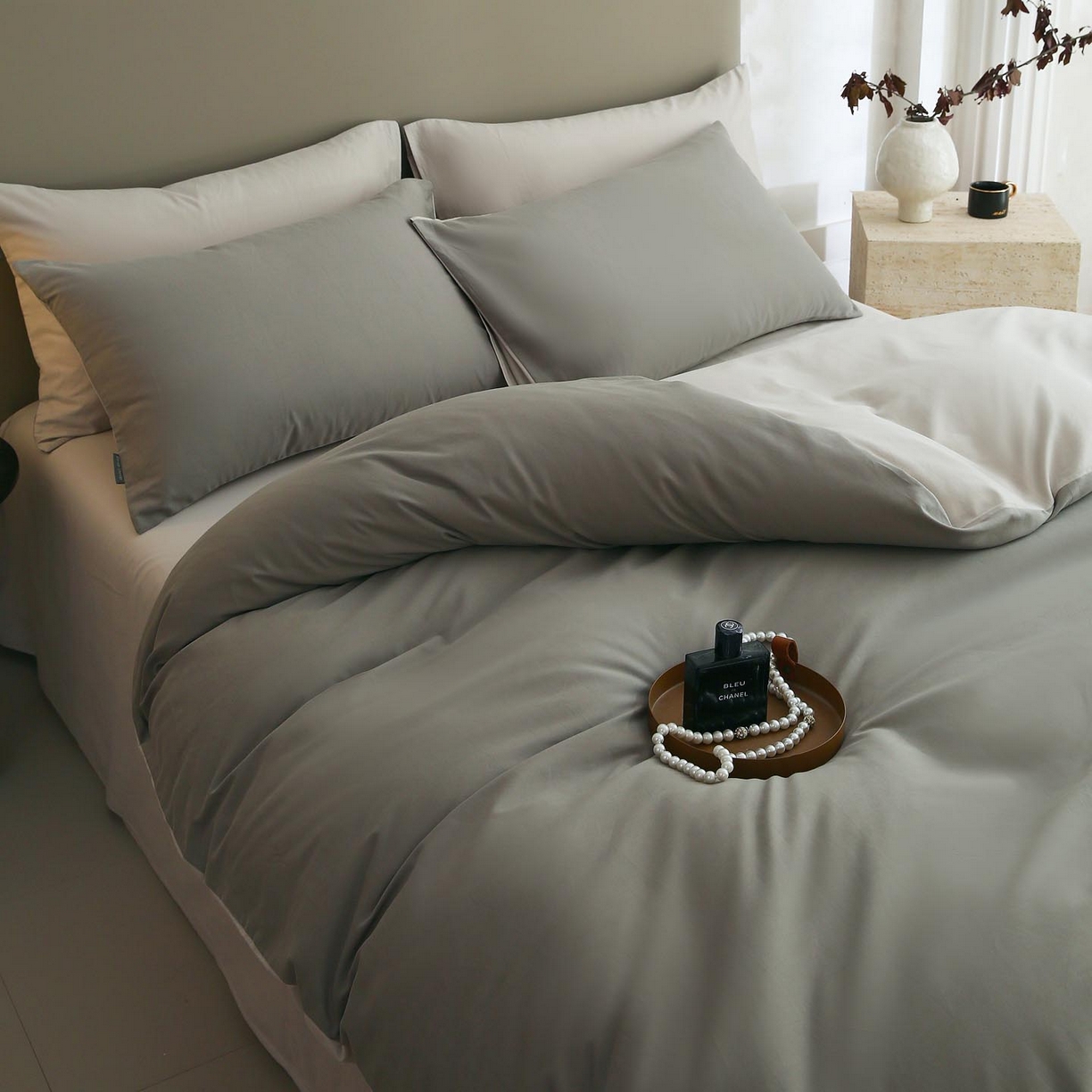 91家纺网 家纺一手货源 找家纺 梧桐树 2025新款纯色双拼100%棉磨毛全棉纯棉四件套 烟墨灰