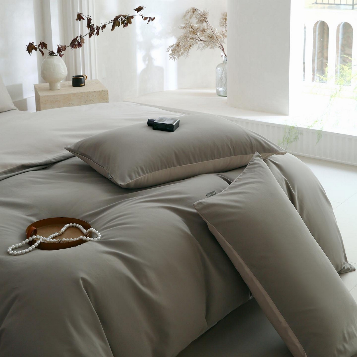 91家纺网 家纺一手货源 找家纺 梧桐树 2025新款纯色双拼100%棉磨毛全棉纯棉四件套 烟墨灰