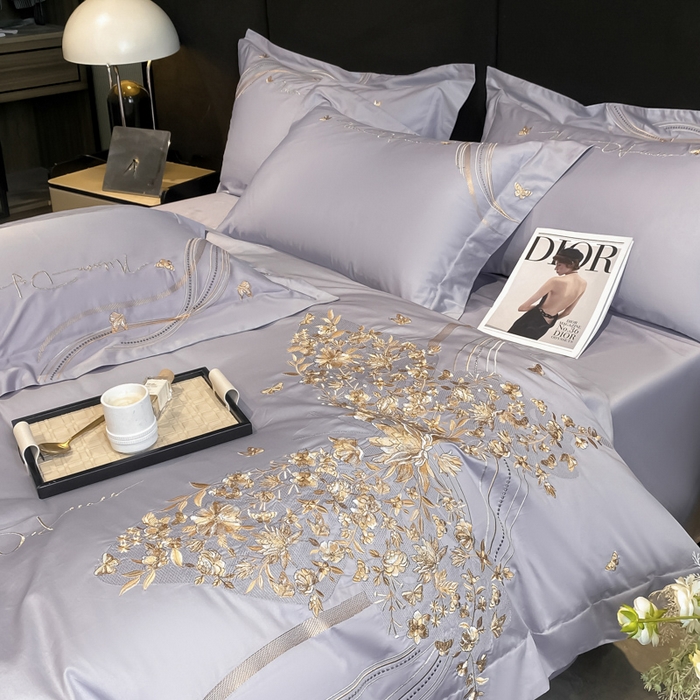 置顶家纺 2025新款全棉纯棉刺绣四件套迪奥系列 迪奥-浅紫色