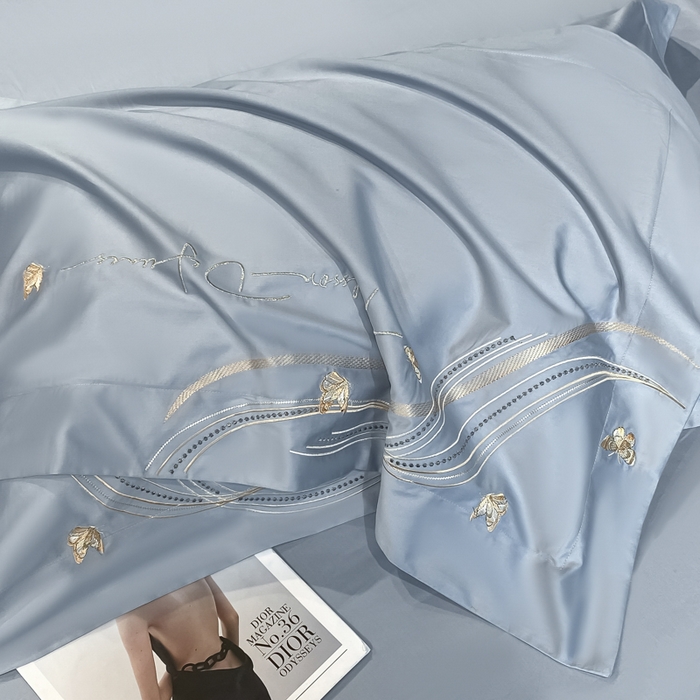 91家纺网 家纺一手货源 找家纺 置顶家纺 2025新款全棉纯棉刺绣四件套迪奥系列 迪奥-天蓝