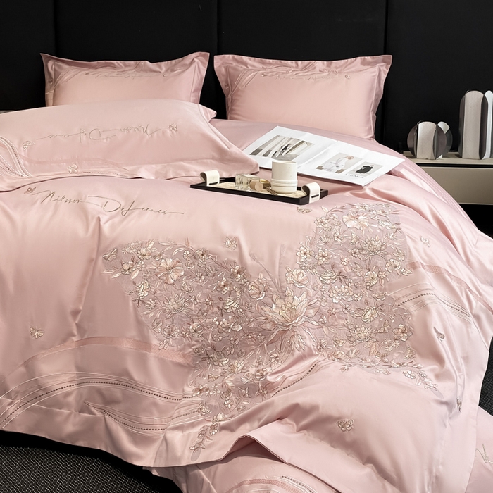 91家纺网 家纺一手货源 找家纺 置顶家纺 2025新款全棉纯棉刺绣四件套迪奥系列 迪奥-浅豆沙