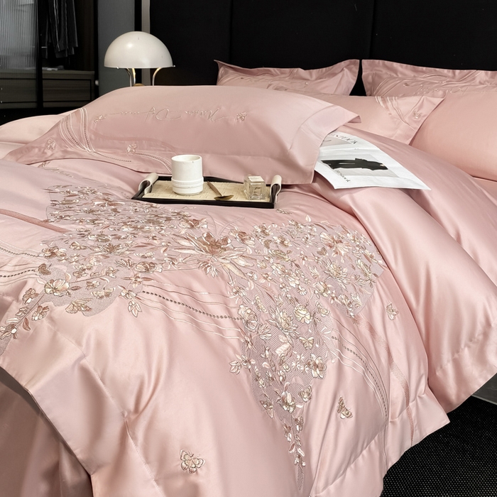 91家纺网 家纺一手货源 找家纺 置顶家纺 2025新款全棉纯棉刺绣四件套迪奥系列 迪奥-浅豆沙