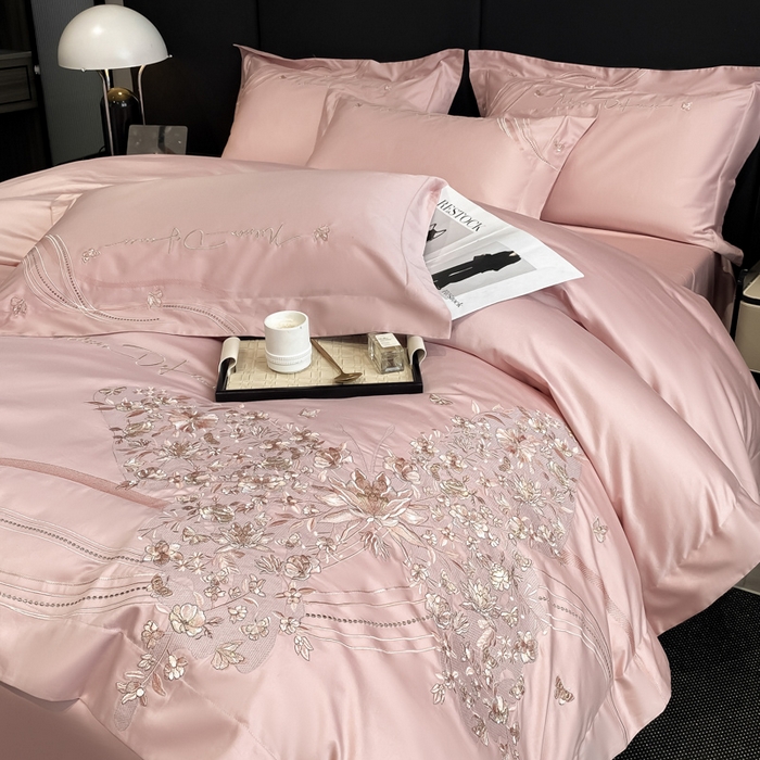 91家纺网 家纺一手货源 找家纺 置顶家纺 2025新款全棉纯棉刺绣四件套迪奥系列 迪奥-浅豆沙