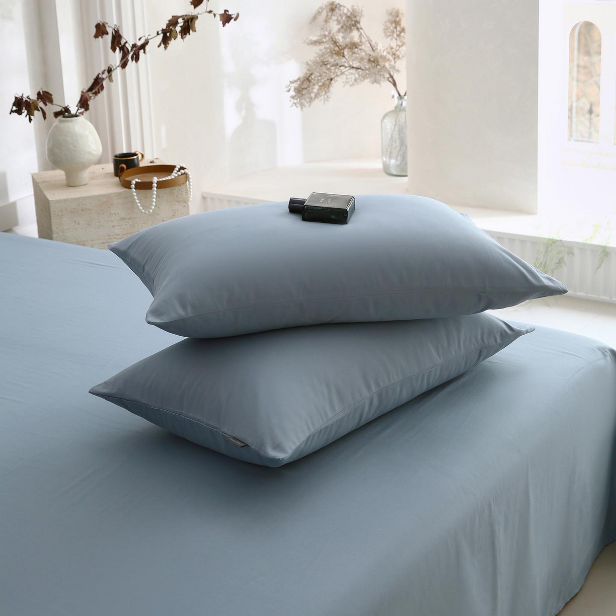 91家纺网 家纺一手货源 找家纺 梧桐树 2025新款纯色双拼100%棉磨毛全棉纯棉四件套 南极蓝