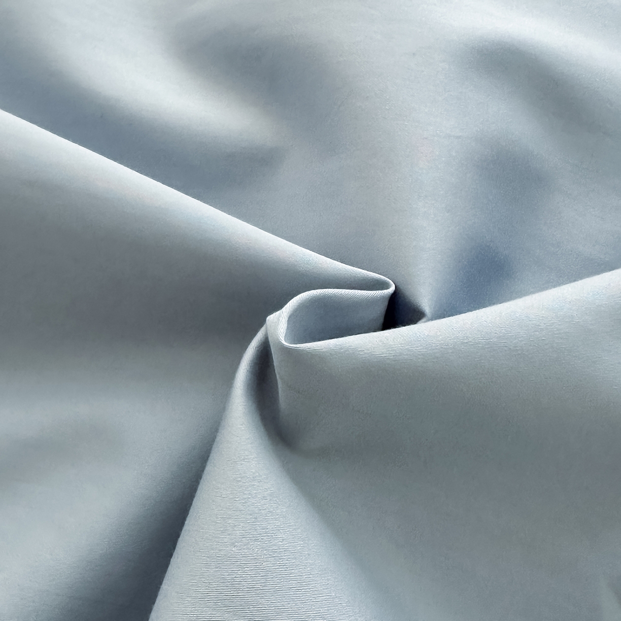 91家纺网 家纺一手货源 找家纺 置顶家纺 2025新款全棉纯棉刺绣四件套桃花朵朵系列 桃花朵朵-天空蓝