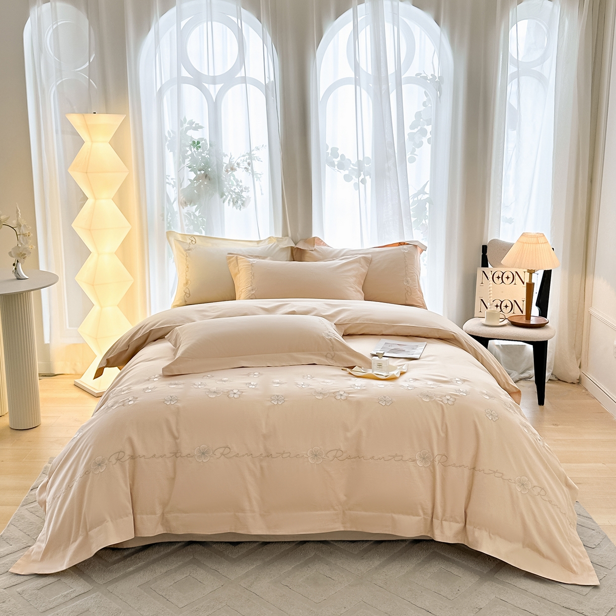 置顶家纺 2025新款全棉纯棉刺绣四件套桃花朵朵系列 桃花朵朵-浅咖