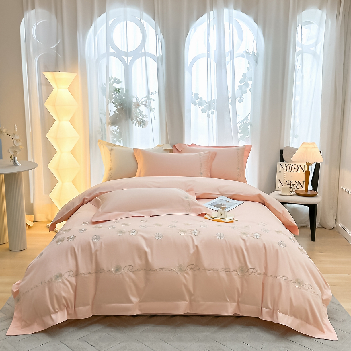 91家纺网 家纺一手货源 找家纺 （总）置顶家纺 2025新款全棉纯棉刺绣四件套桃花朵朵系列