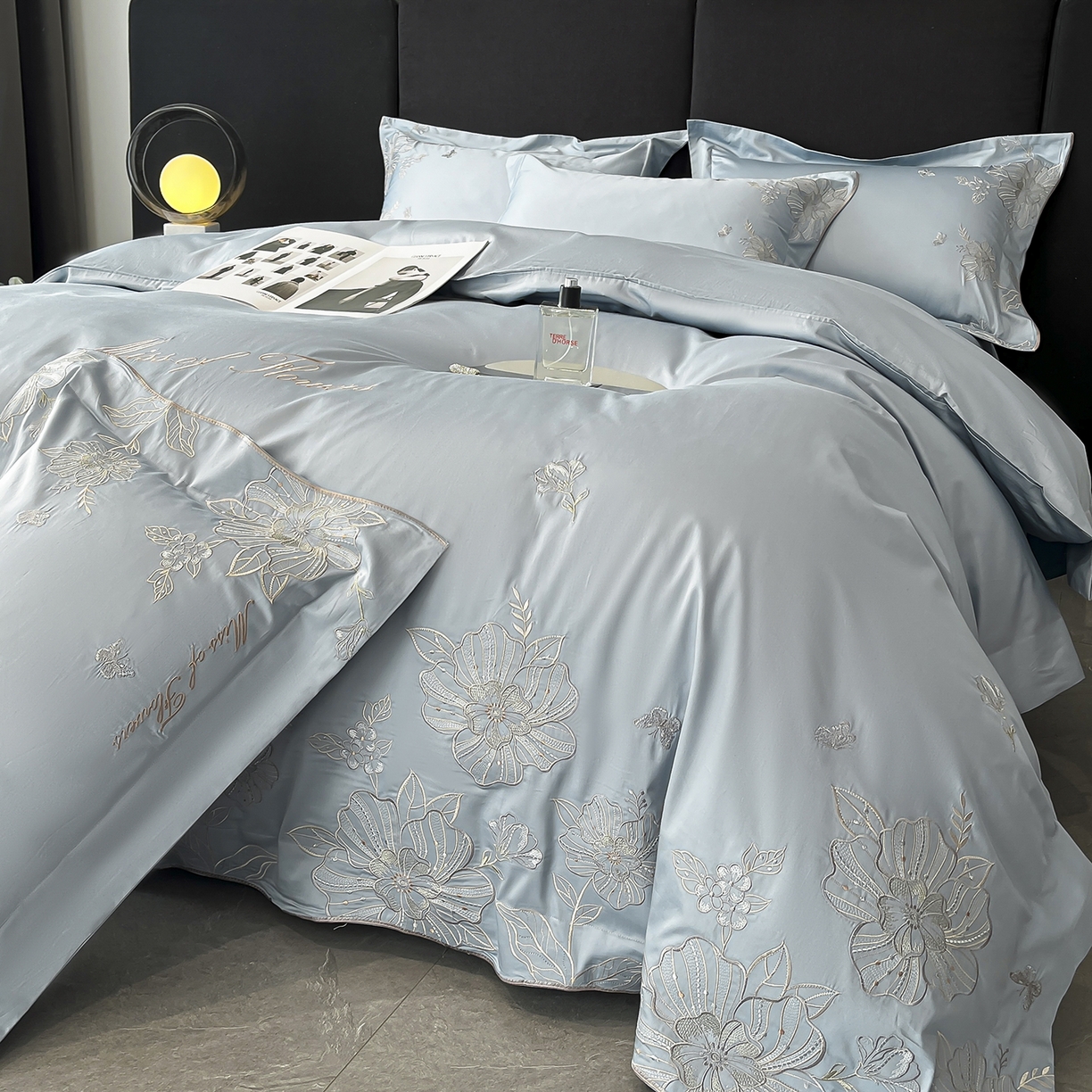 置顶家纺 2025新款亲肤加厚磨毛刺绣四件套-花间拾梦系列 花间拾梦-浅蓝