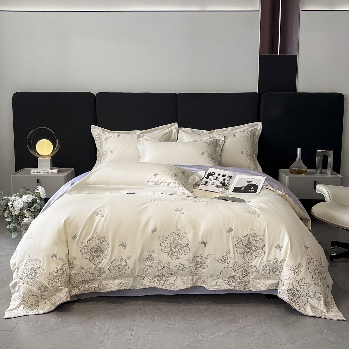 91家纺网 家纺一手货源 找家纺 置顶家纺 2025新款亲肤加厚磨毛刺绣四件套-花间拾梦系列 花间拾梦-白+香芋紫