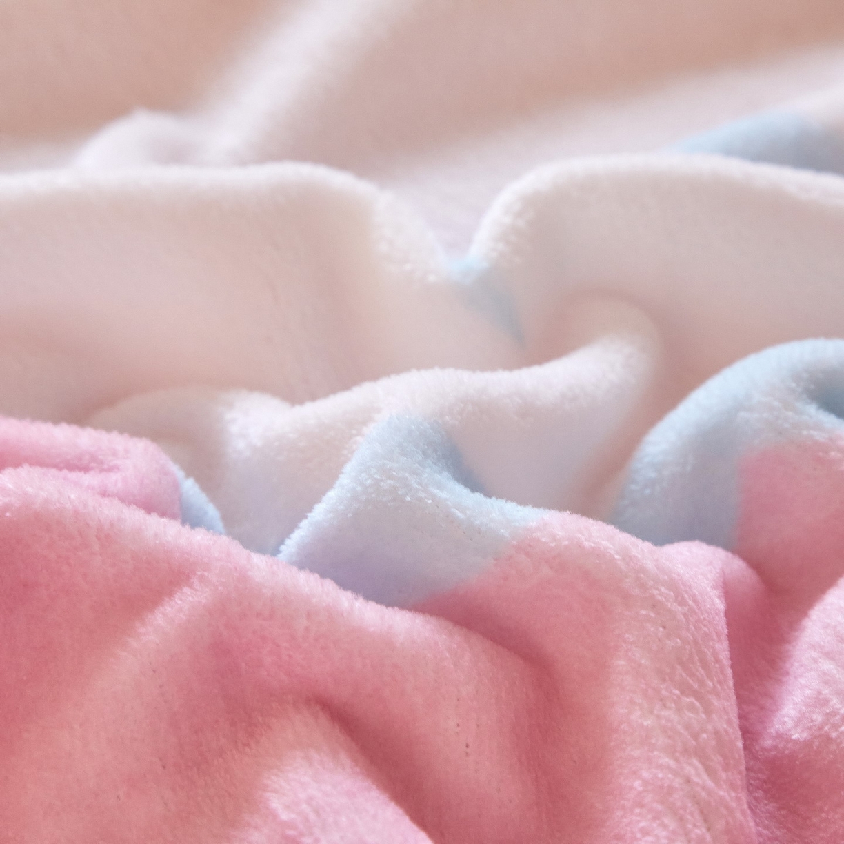 91家纺网 家纺一手货源 找家纺 蘭菲家纺 2025新款小马宝莉牛奶绒四件套 飞翔-宝莉