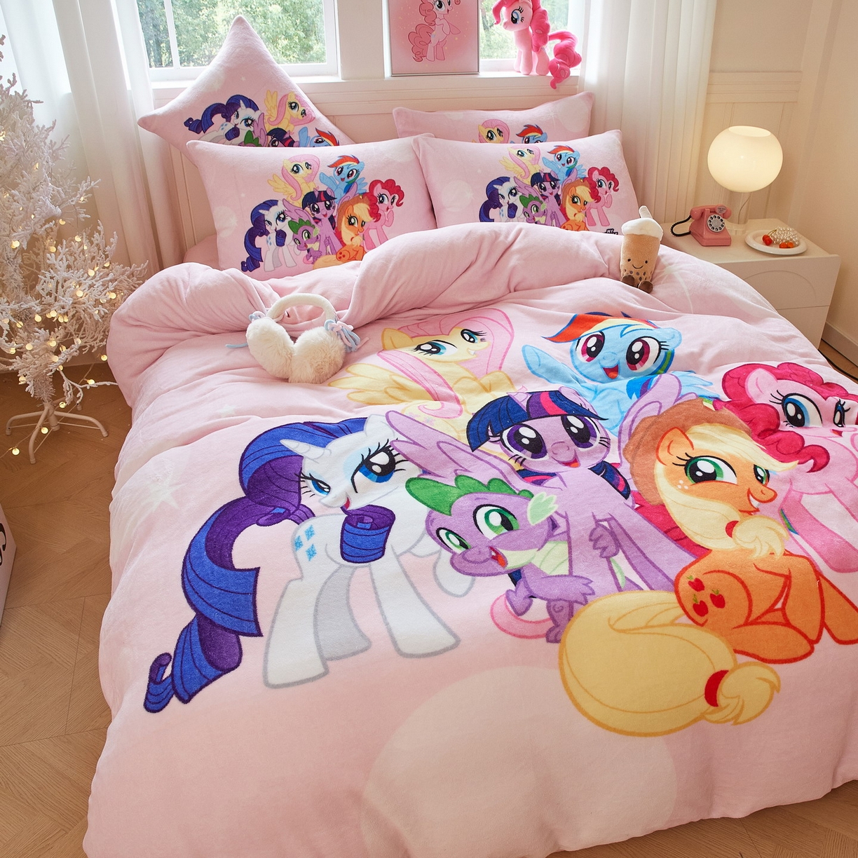 91家纺网 家纺一手货源 找家纺 蘭菲家纺 2025新款小马宝莉牛奶绒四件套 大家族-宝莉