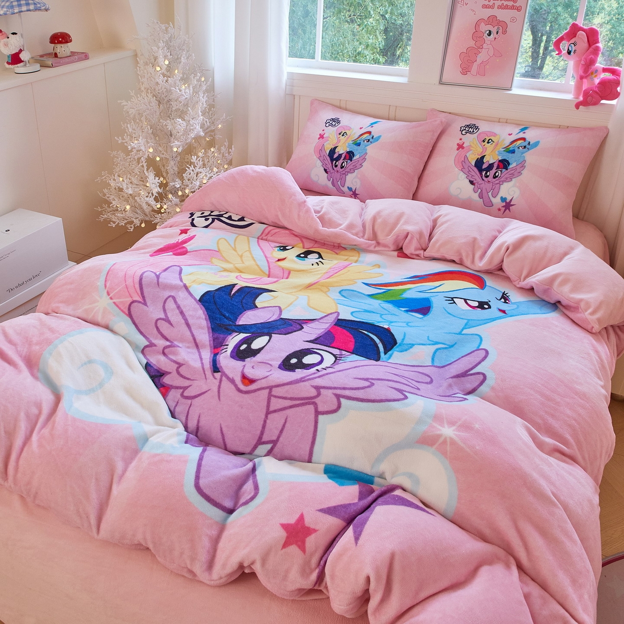 91家纺网 家纺一手货源 找家纺 蘭菲家纺 2025新款小马宝莉牛奶绒四件套 飞翔-宝莉