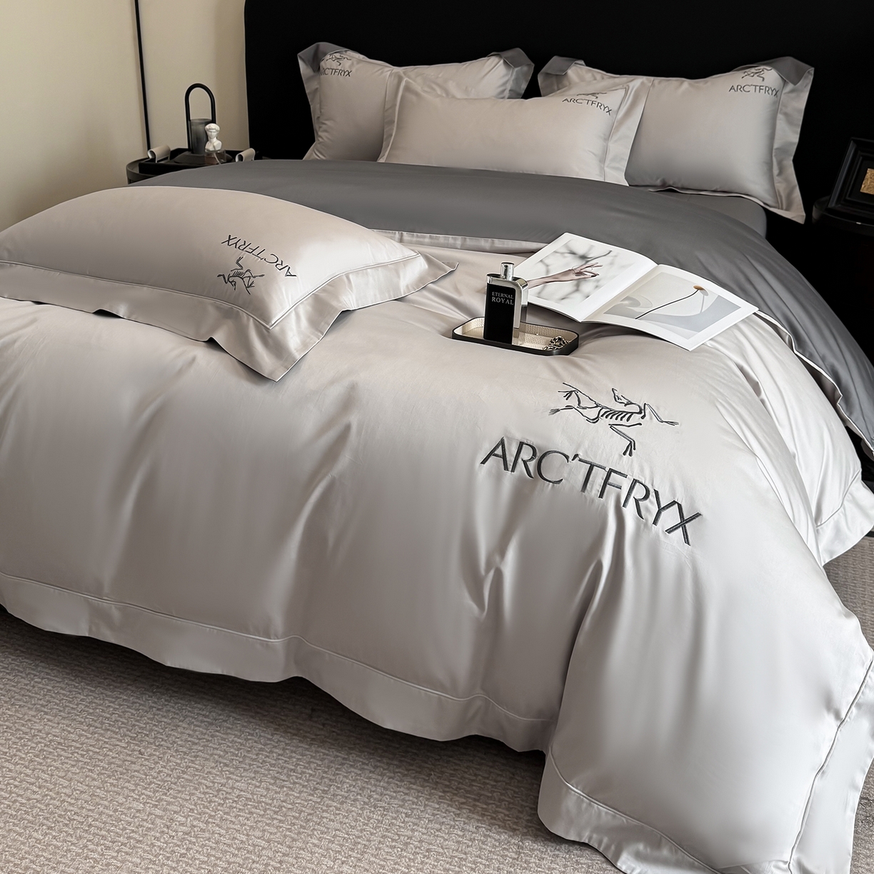 91家纺网 家纺一手货源 找家纺 （总）置顶家纺 2025新款轻奢50双股长绒棉全棉刺绣骨头鸟四件套