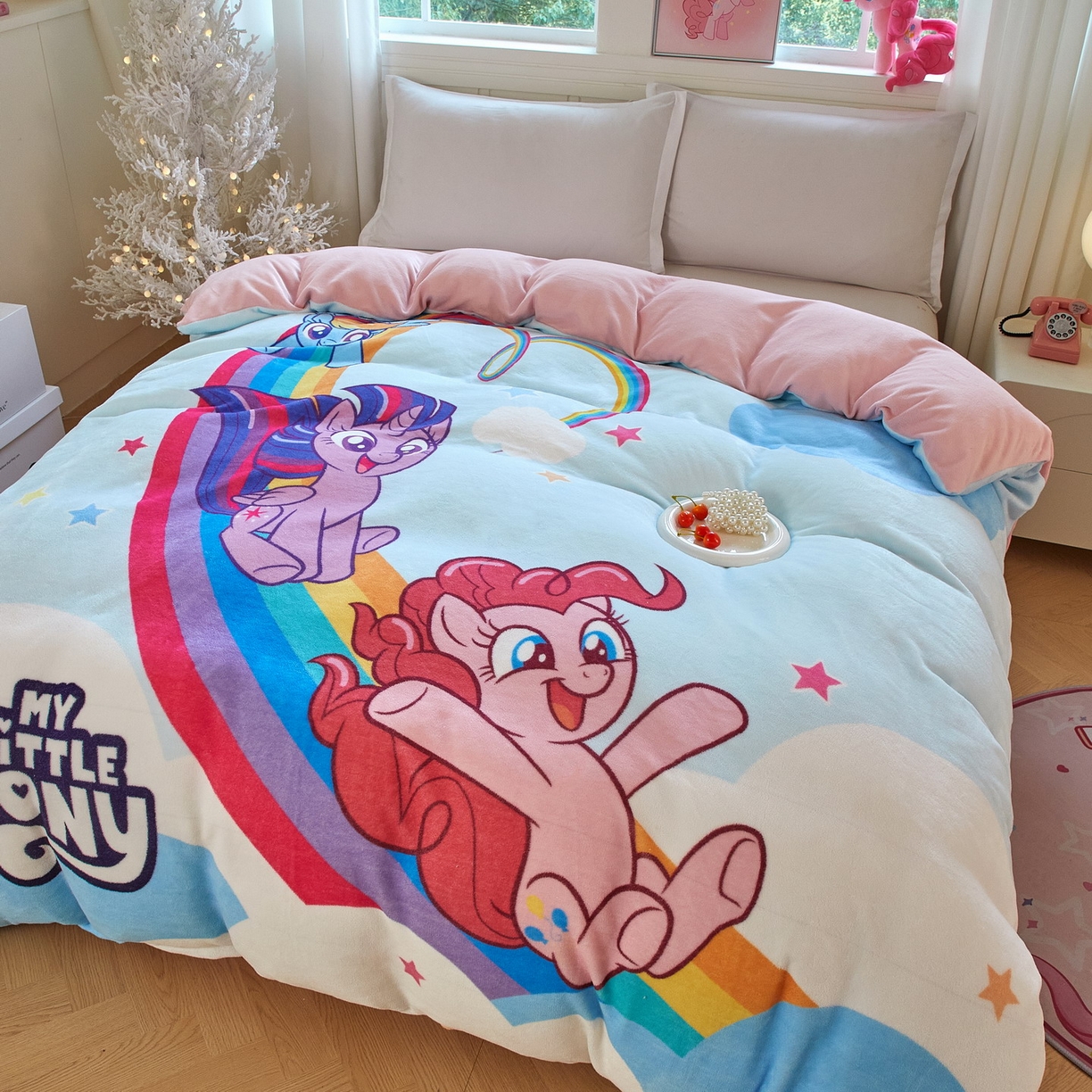 91家纺网 家纺一手货源 找家纺 蘭菲家纺 2025新款小马宝莉牛奶绒单被套 被套单件 嗨皮-宝莉