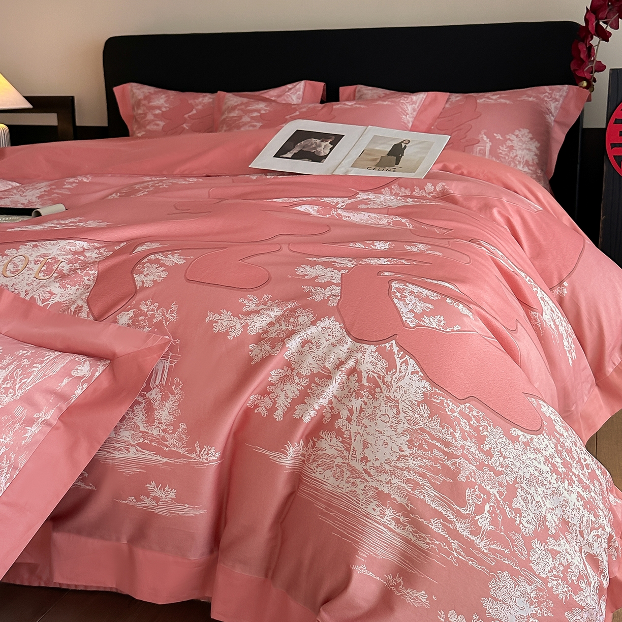 91家纺网 家纺一手货源 找家纺 （总）置顶家纺 2025新款时禧婚庆亲肤数码印花四件套