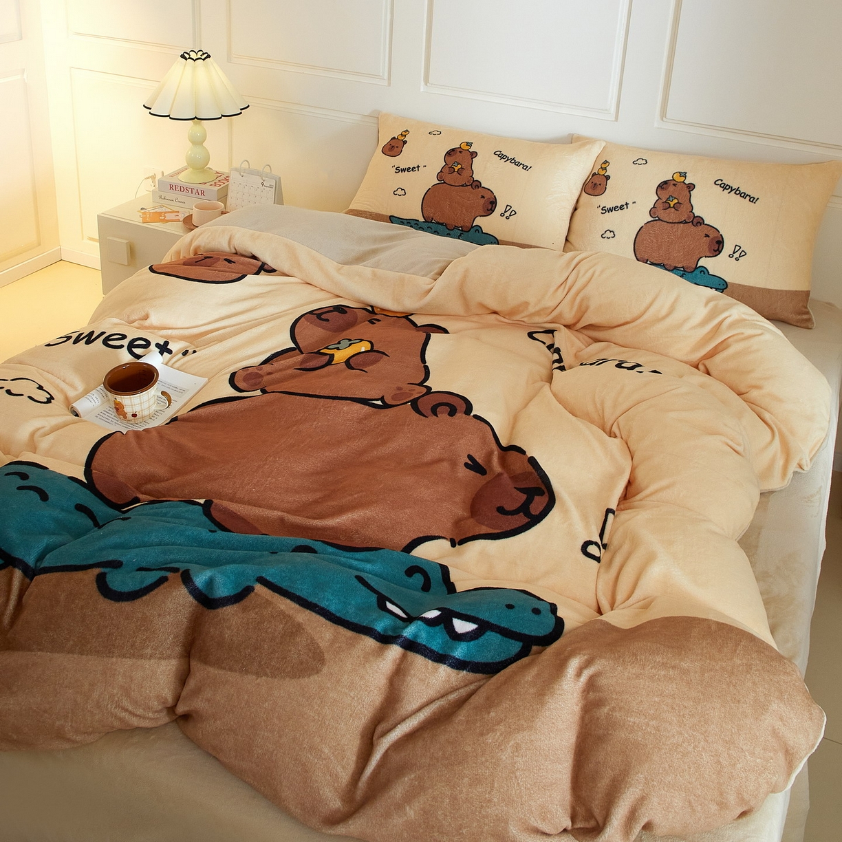 91家纺网 家纺一手货源 找家纺 蘭菲家纺 2025新款卡皮巴拉牛奶绒四件套 征服拉