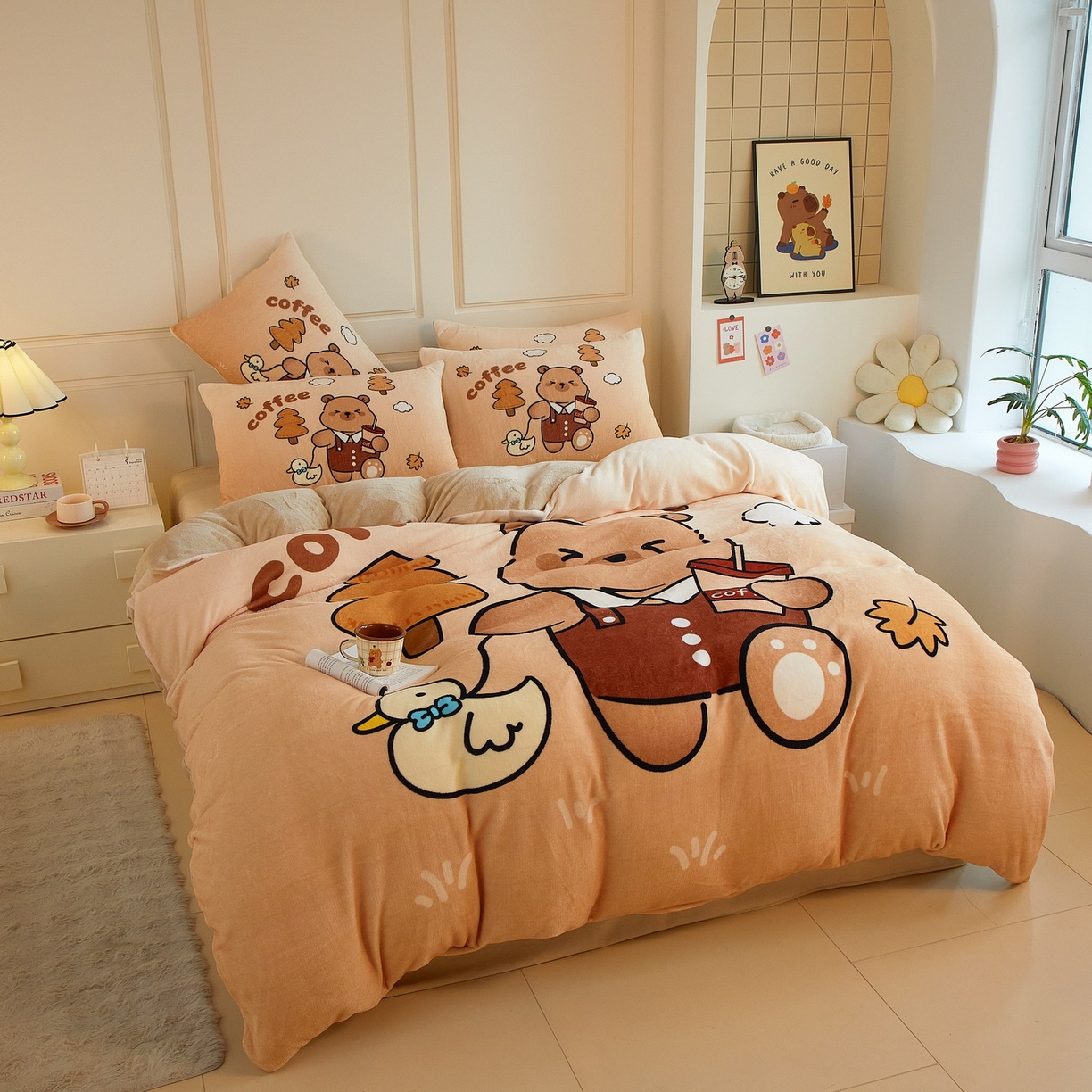 91家纺网 家纺一手货源 找家纺 蘭菲家纺 2025新款卡皮巴拉牛奶绒四件套 拉小鸭