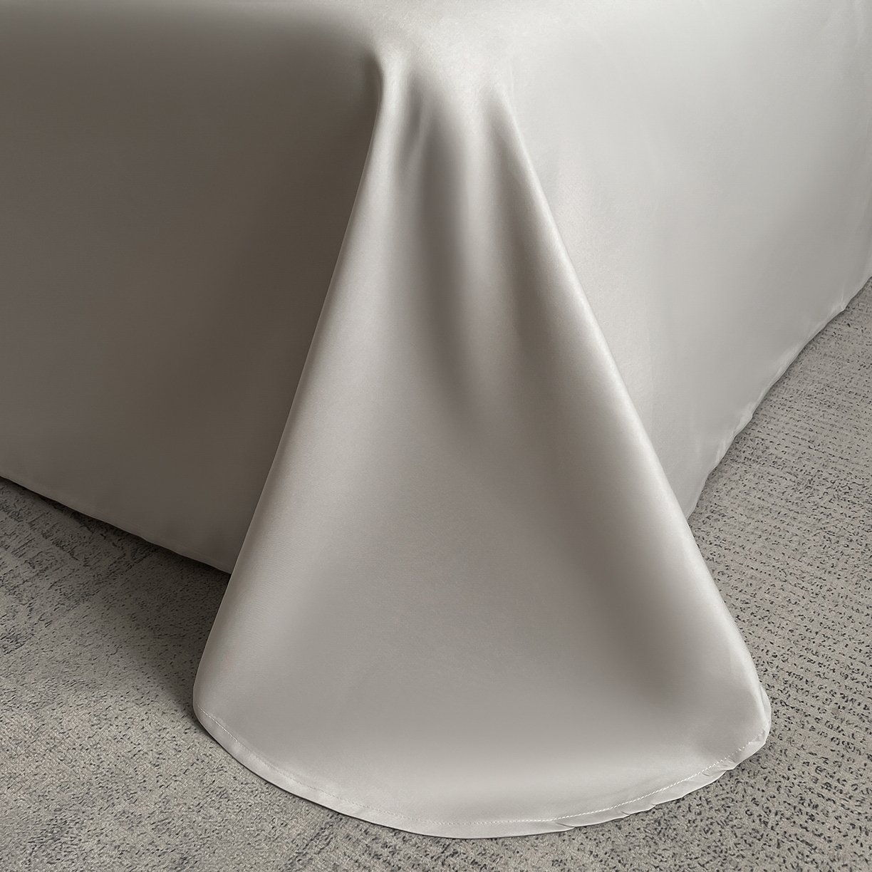 91家纺网 家纺一手货源 找家纺 置顶家纺 2025新款幸卉亲肤提花四件套 幸卉-浅灰