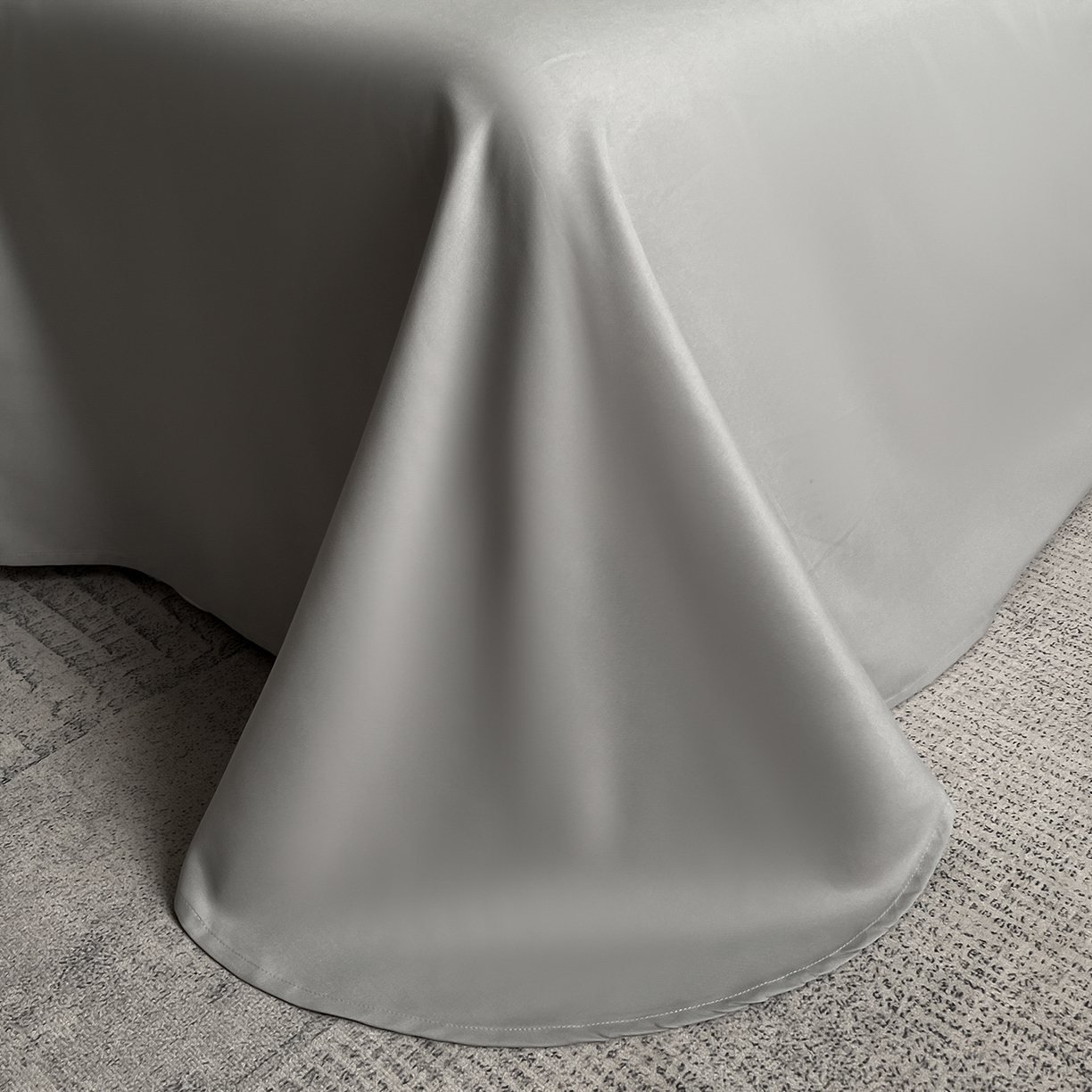 91家纺网 家纺一手货源 找家纺 置顶家纺 2025新款幸卉亲肤提花四件套 幸卉-高级灰