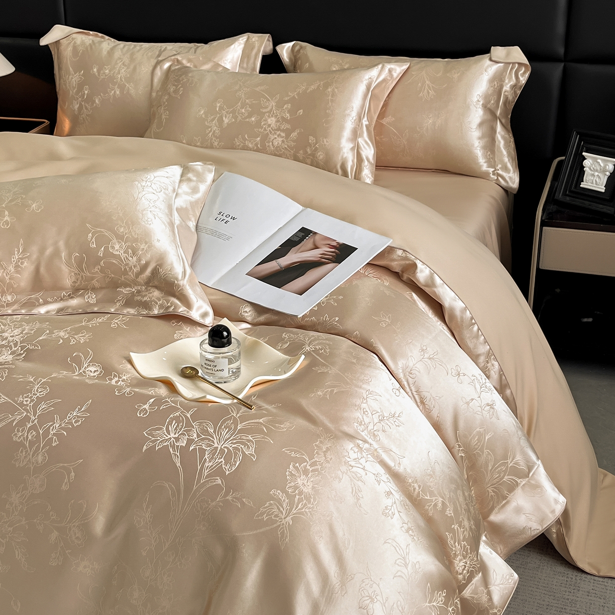 91家纺网 家纺一手货源 找家纺 置顶家纺 2025新款幸卉亲肤提花四件套 幸卉-香槟