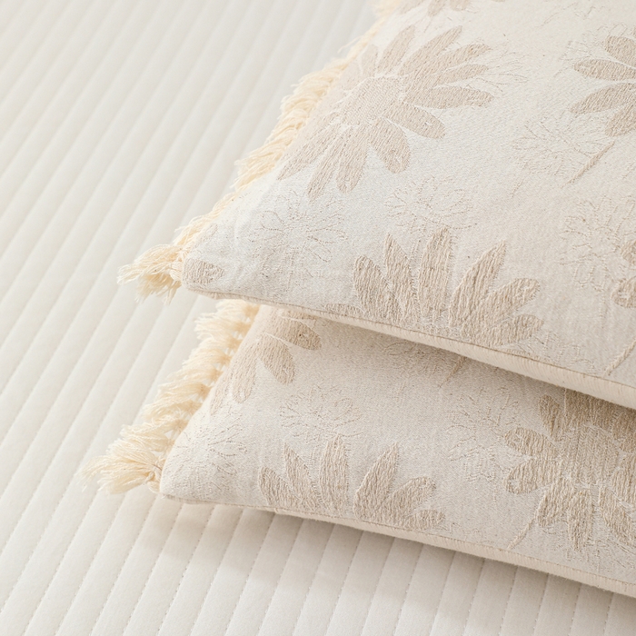 91家纺网 家纺一手货源 找家纺 （总）大熊枕芯 2025新款棉麻荞麦枕-流苏款枕头枕芯