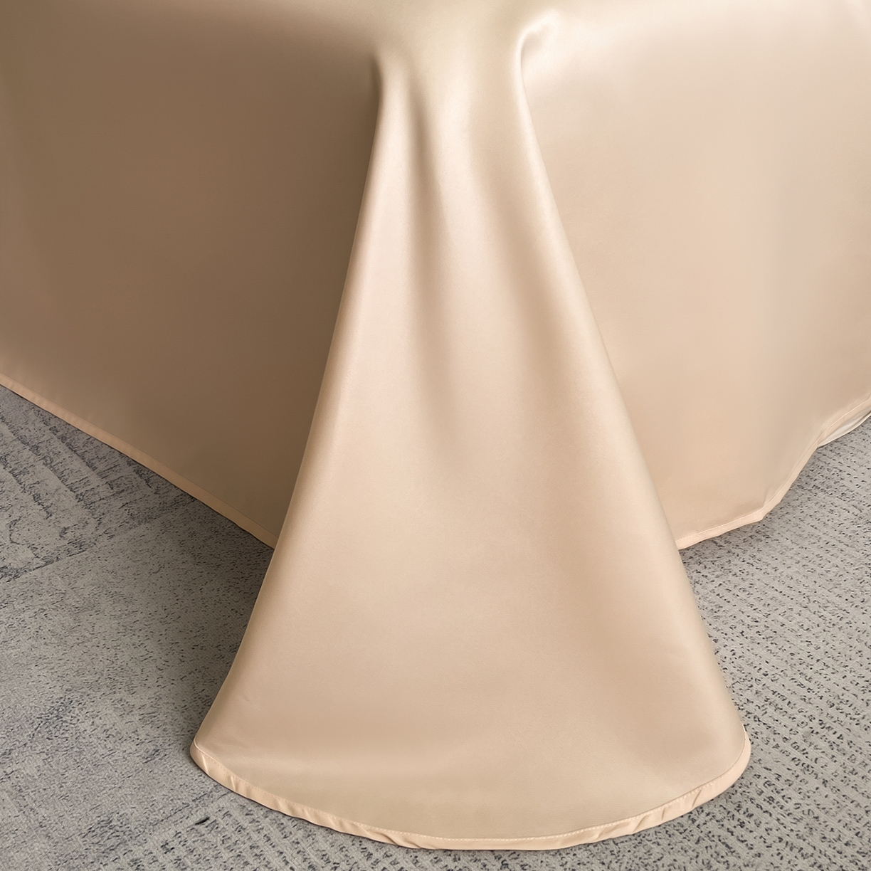 91家纺网 家纺一手货源 找家纺 置顶家纺 2025新款幸卉亲肤提花四件套 幸卉-白+香槟